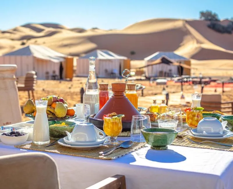 Sahara sunrise – Followed by breakfast at camp